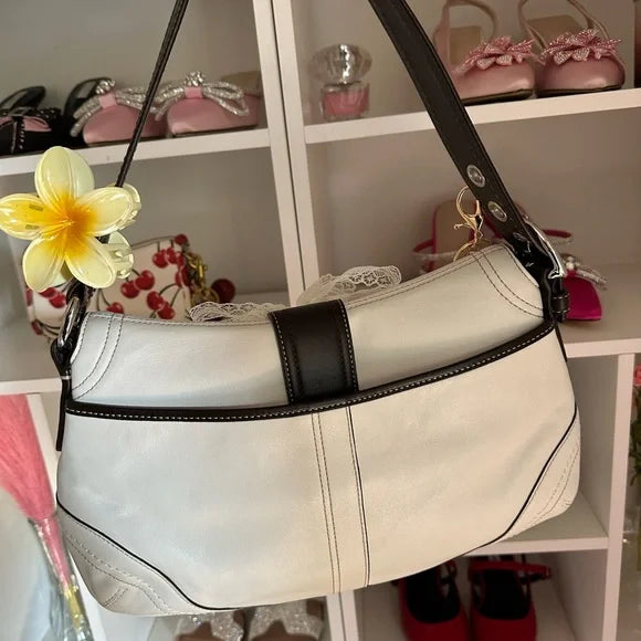 White y2k Coach Soho Flap Bag ππΌ