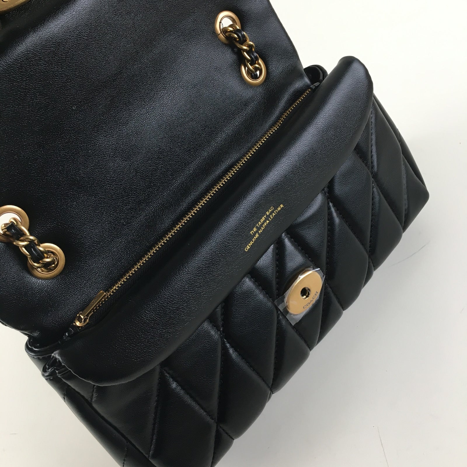 COACH Tabby 26 Quilted Shoulder Bag - Leather Black CP150 š¤