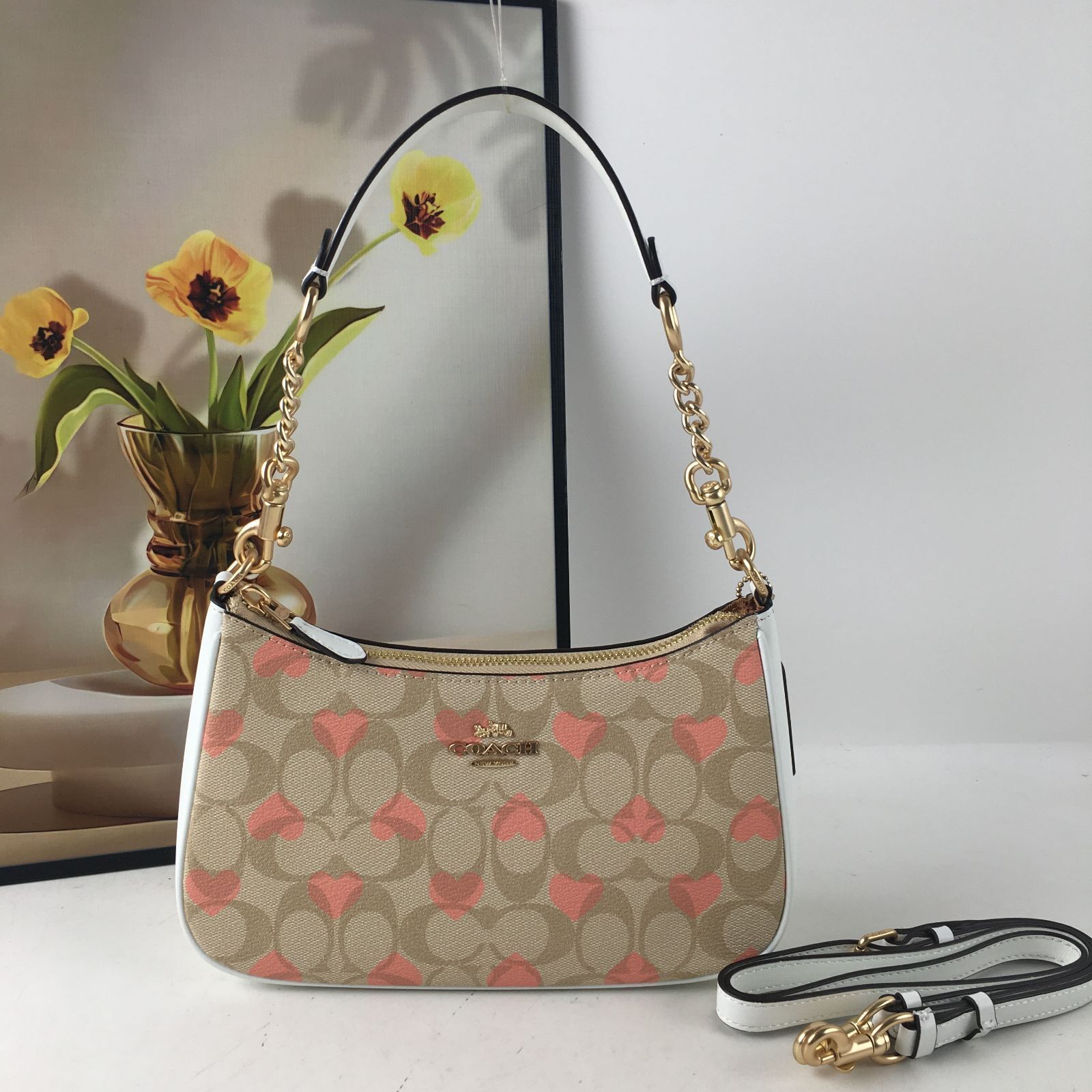 COACH Teri Heart Print Shoulder Crossbody Bag ā Signature Canvas, Black, CP190 ā¤ļøš