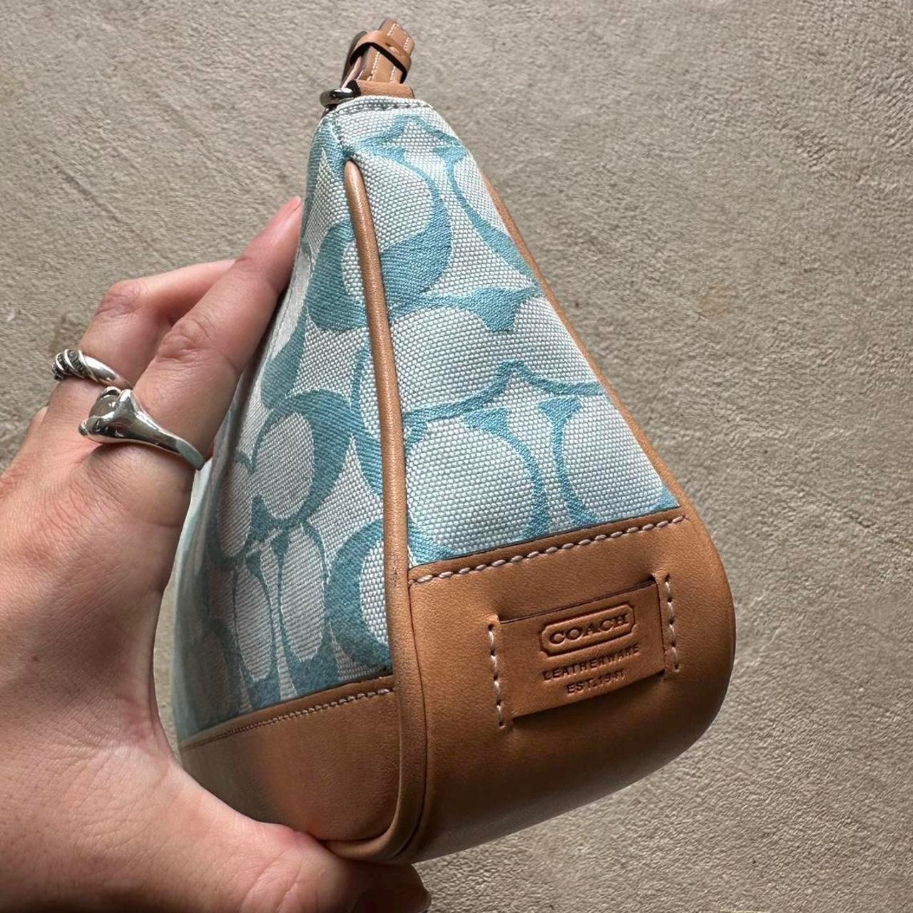 Vintage Y2K Coach Blue Demi Shoulder Bag ππ
