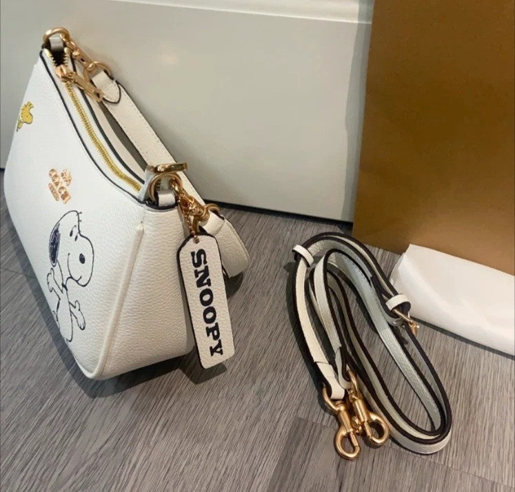 Coach x Peanuts CBJ76 Shoulder Bag Brown & Snoopy Edition ππ«