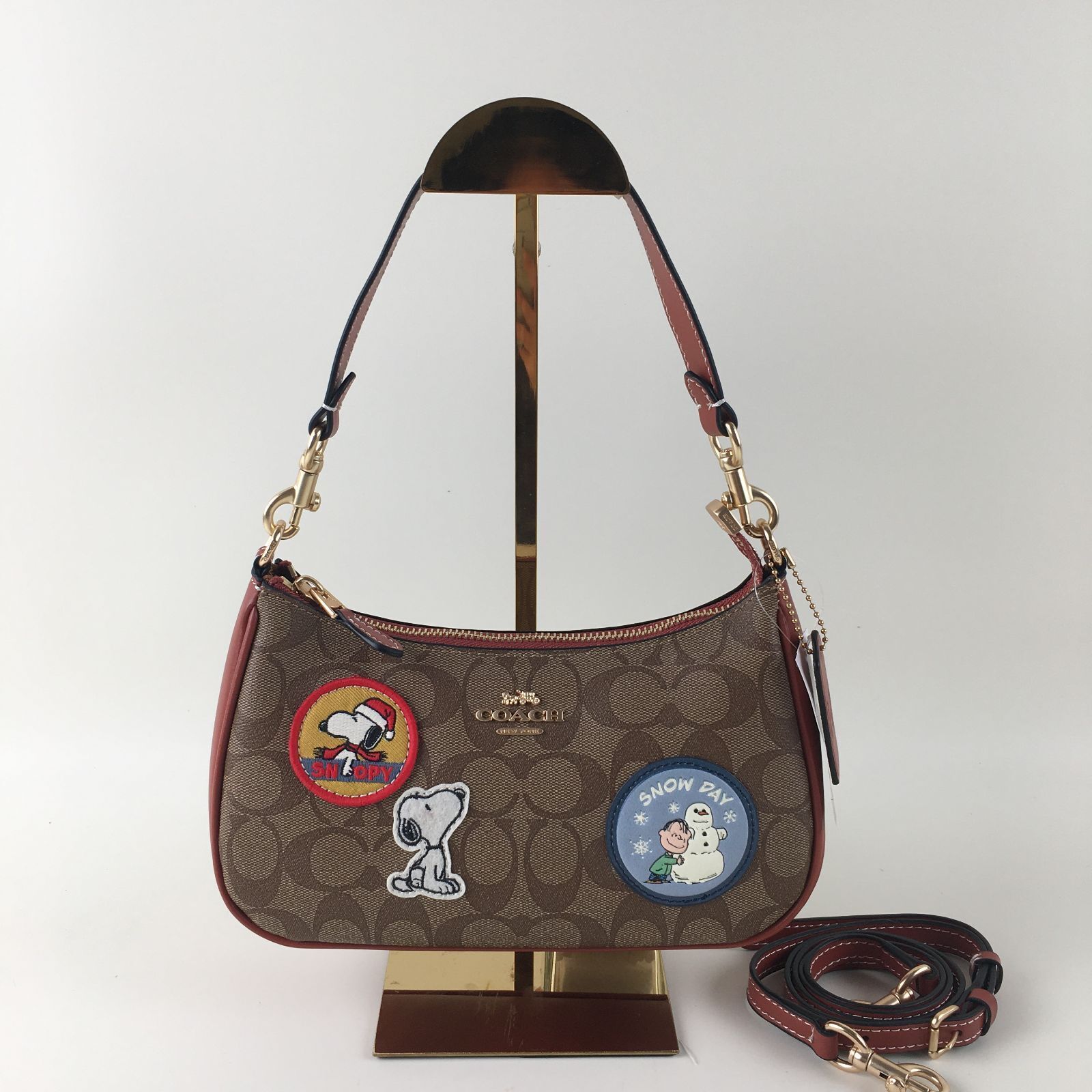 OACH Teri Shoulder Bag CE848 Peanuts Collaboration 2WAY PVC Leather 🐾